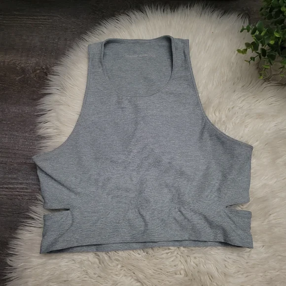 Outdoor Voices Blue Quartz Slashback Crop Activewear Top Size Large - Picture 4 of 11